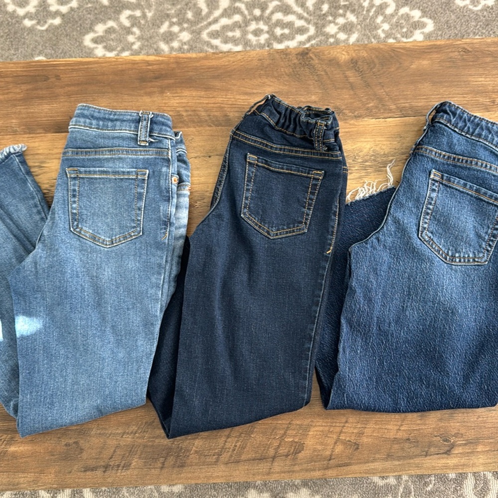 Cat and Jack girls jeans bundle. Size 8.